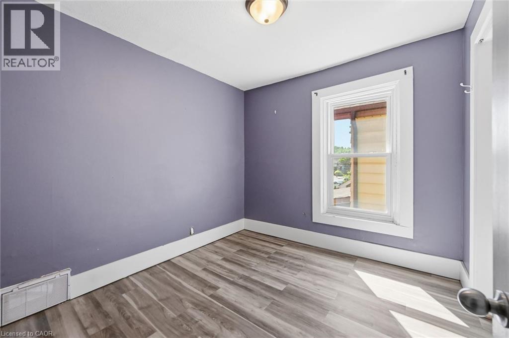 343 Cumberland Avenue, Hamilton, ON