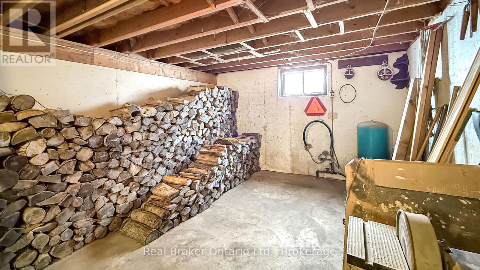 815 Albert Street E, West Grey, ON