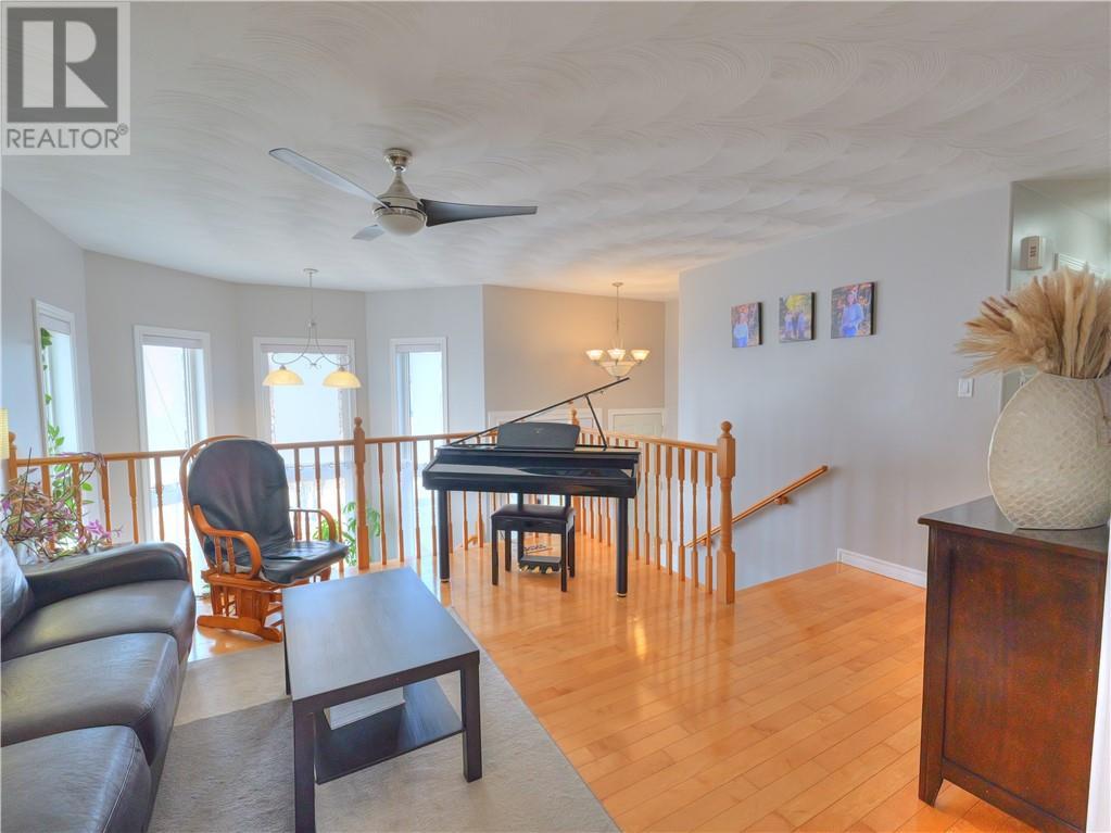 4343 Chateau Crescent, Hanmer, ON