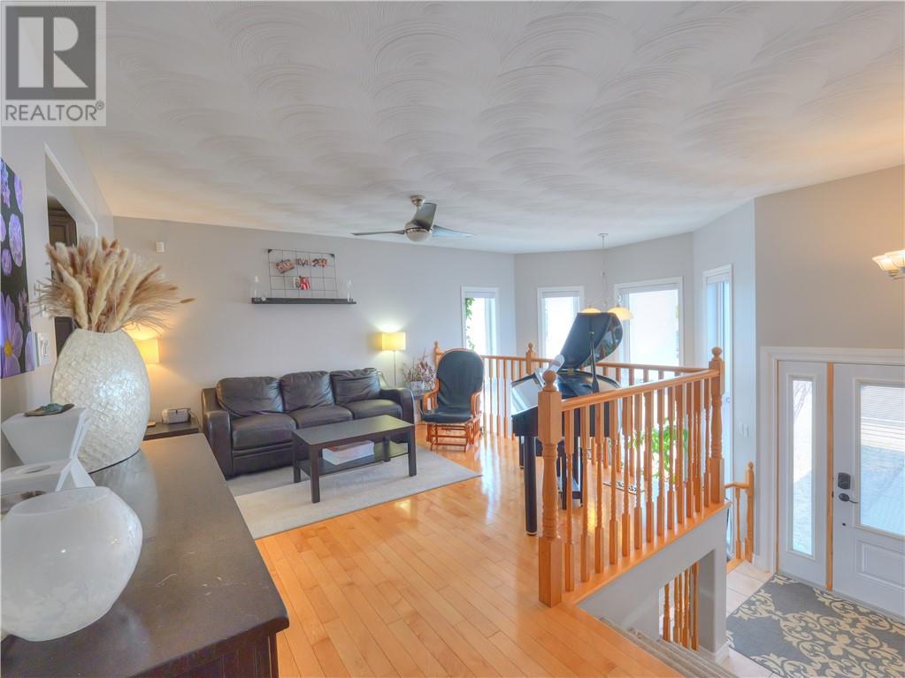 4343 Chateau Crescent, Hanmer, ON