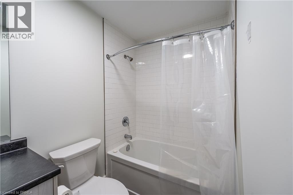 40-42 Dalhousie Street, Brantford, ON