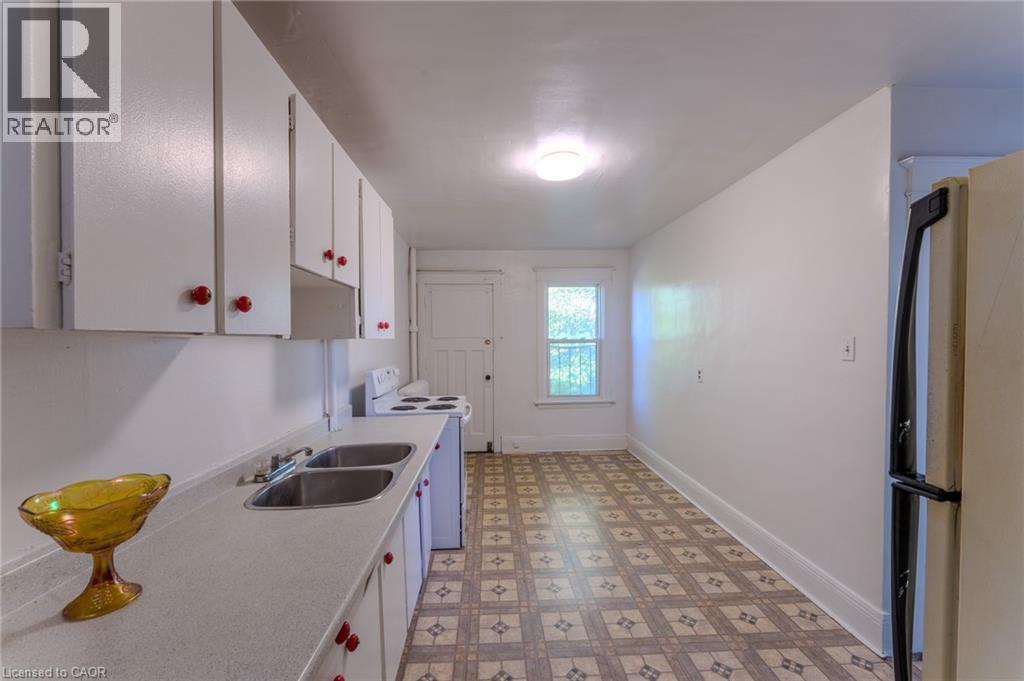1369 Main Street E Unit# 2, Hamilton, ON