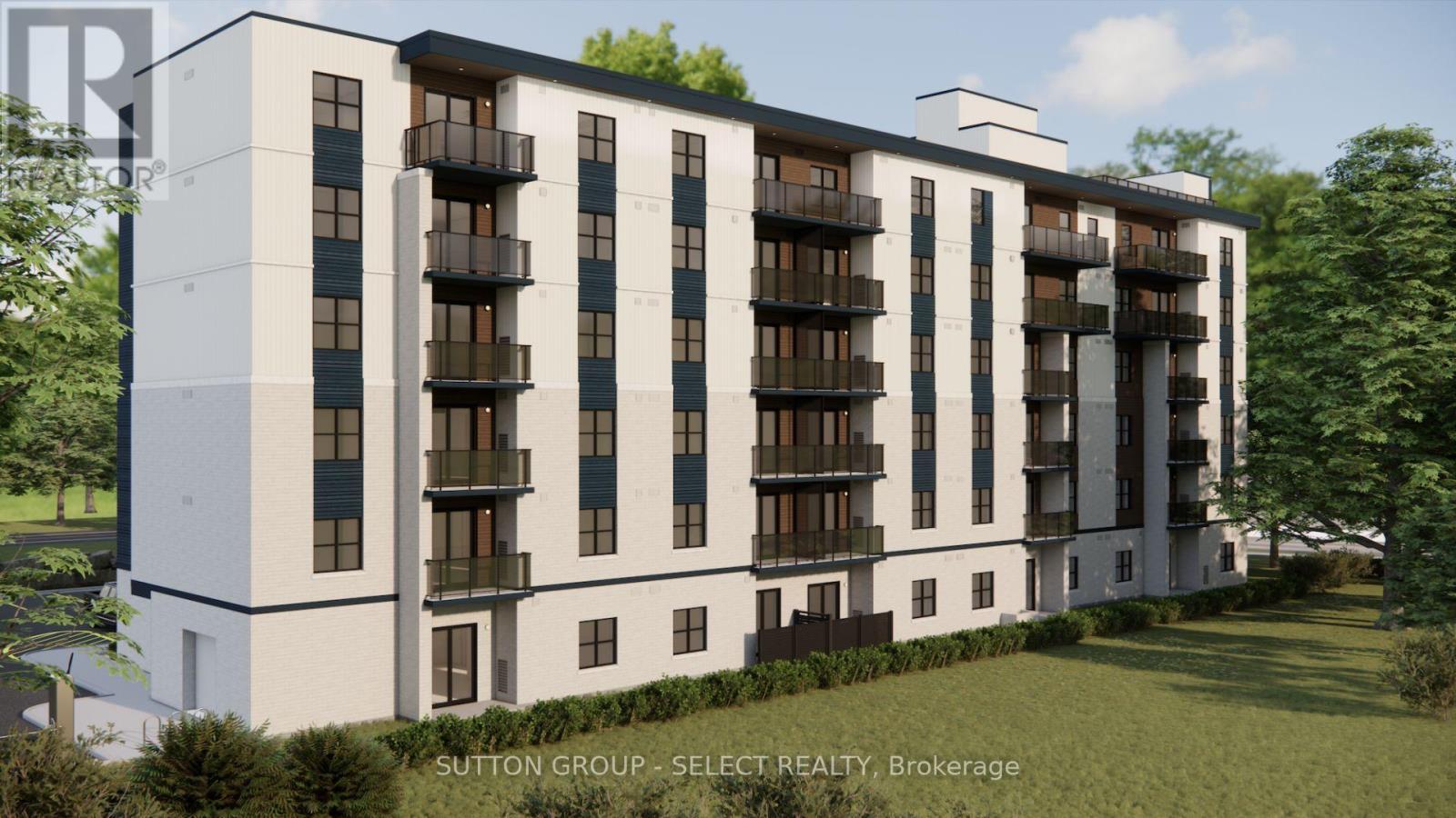 107 - 75 Suncoast Drive, Goderich (Goderich (Town)), ON