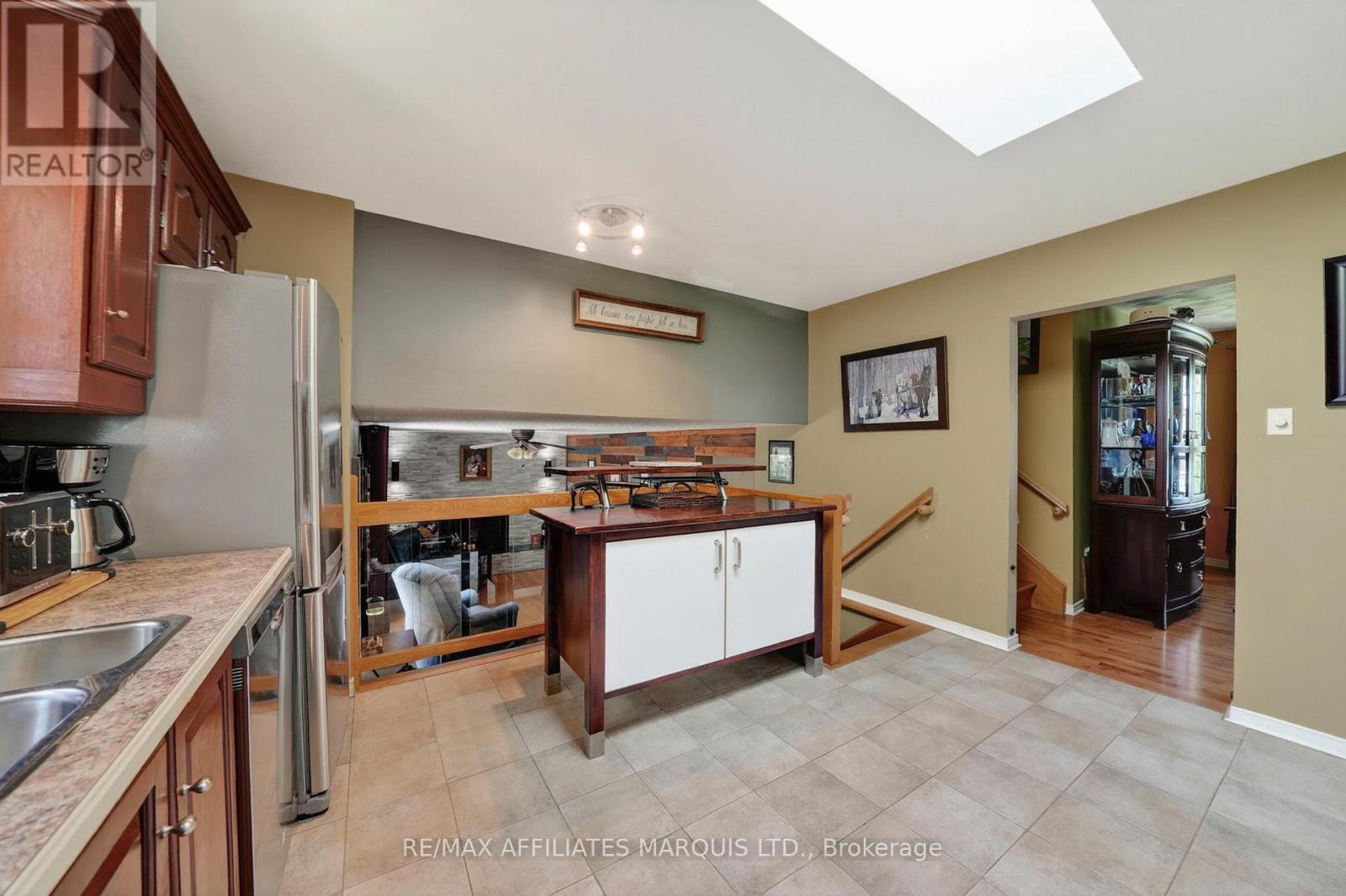 1329 Patricia Place, Cornwall, ON - Indoor Photo Showing Kitchen With Double Sink