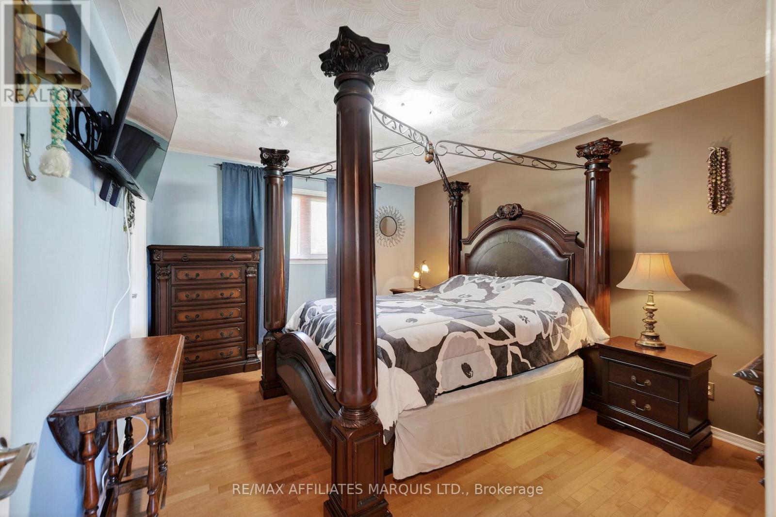 1329 Patricia Place, Cornwall, ON - Indoor Photo Showing Bedroom