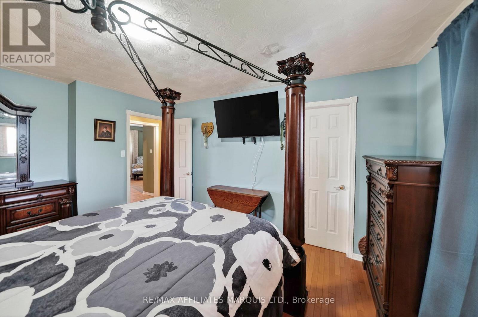 1329 Patricia Place, Cornwall, ON - Indoor Photo Showing Bedroom