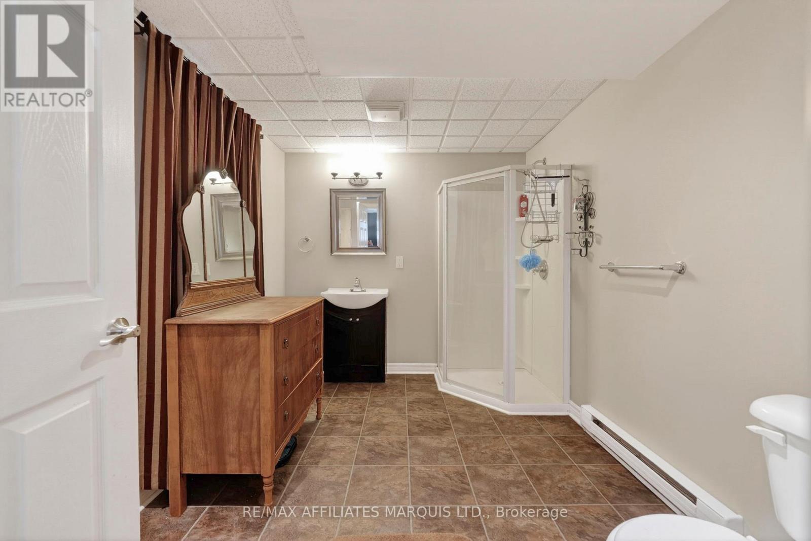 1329 Patricia Place, Cornwall, ON - Indoor Photo Showing Bathroom