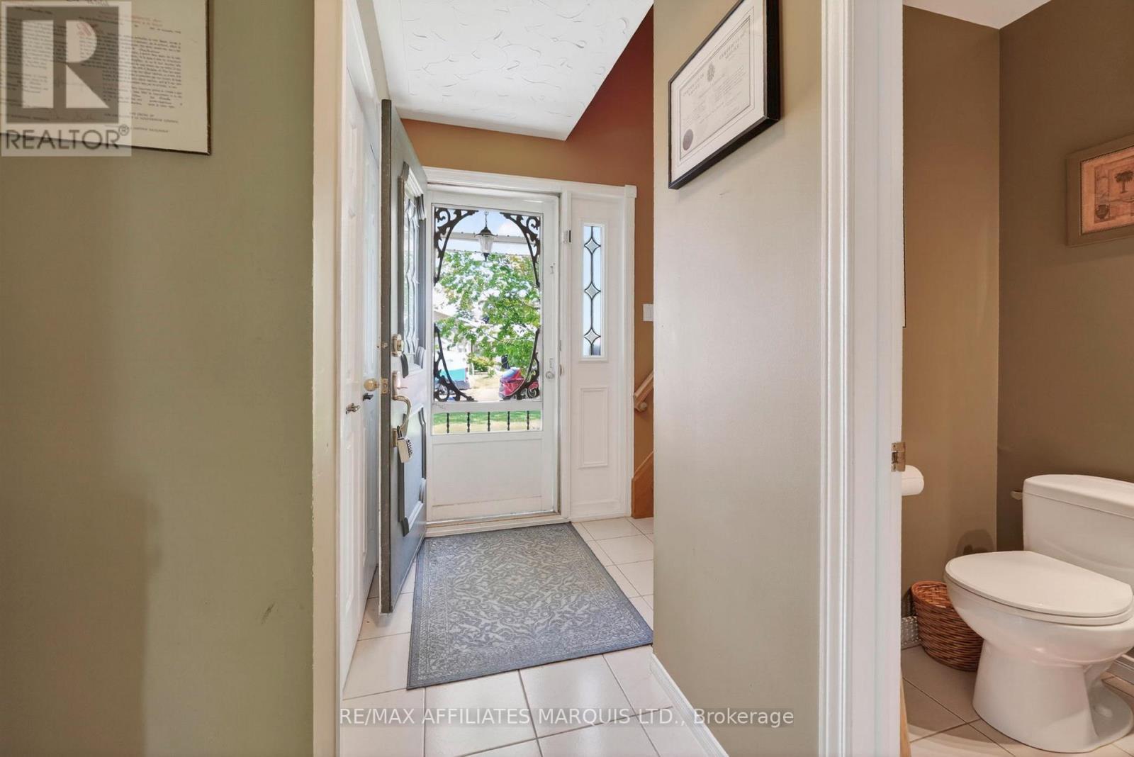 1329 Patricia Place, Cornwall, ON - Indoor Photo Showing Bathroom