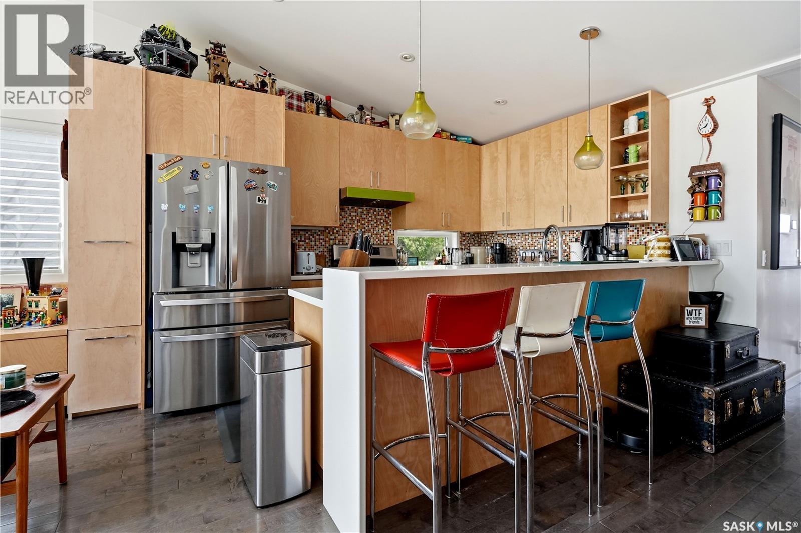 63 Margaret Street, Katepwa Beach, SK - Indoor Photo Showing Kitchen