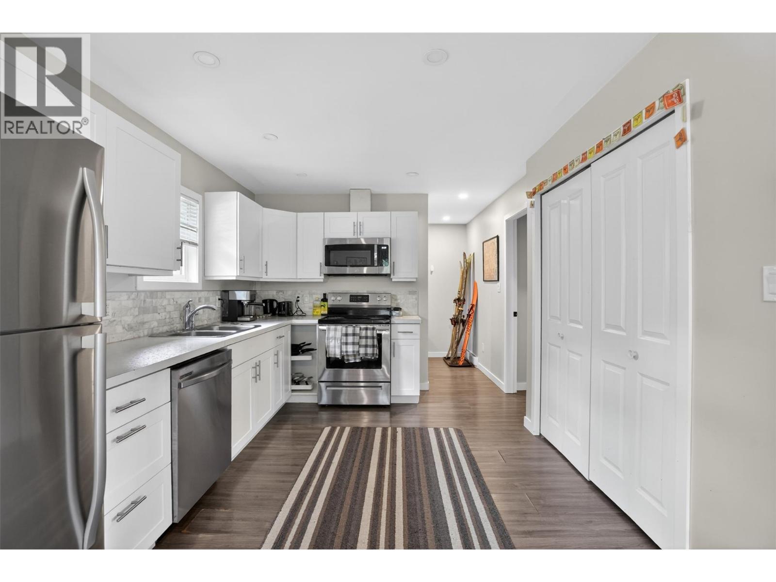1708 Slocan Crescent, Nelson, BC
