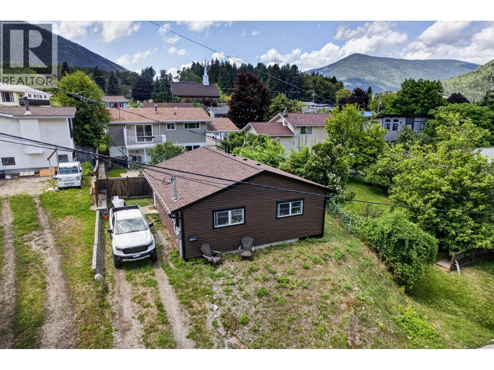 1708 Slocan Crescent, Nelson, BC