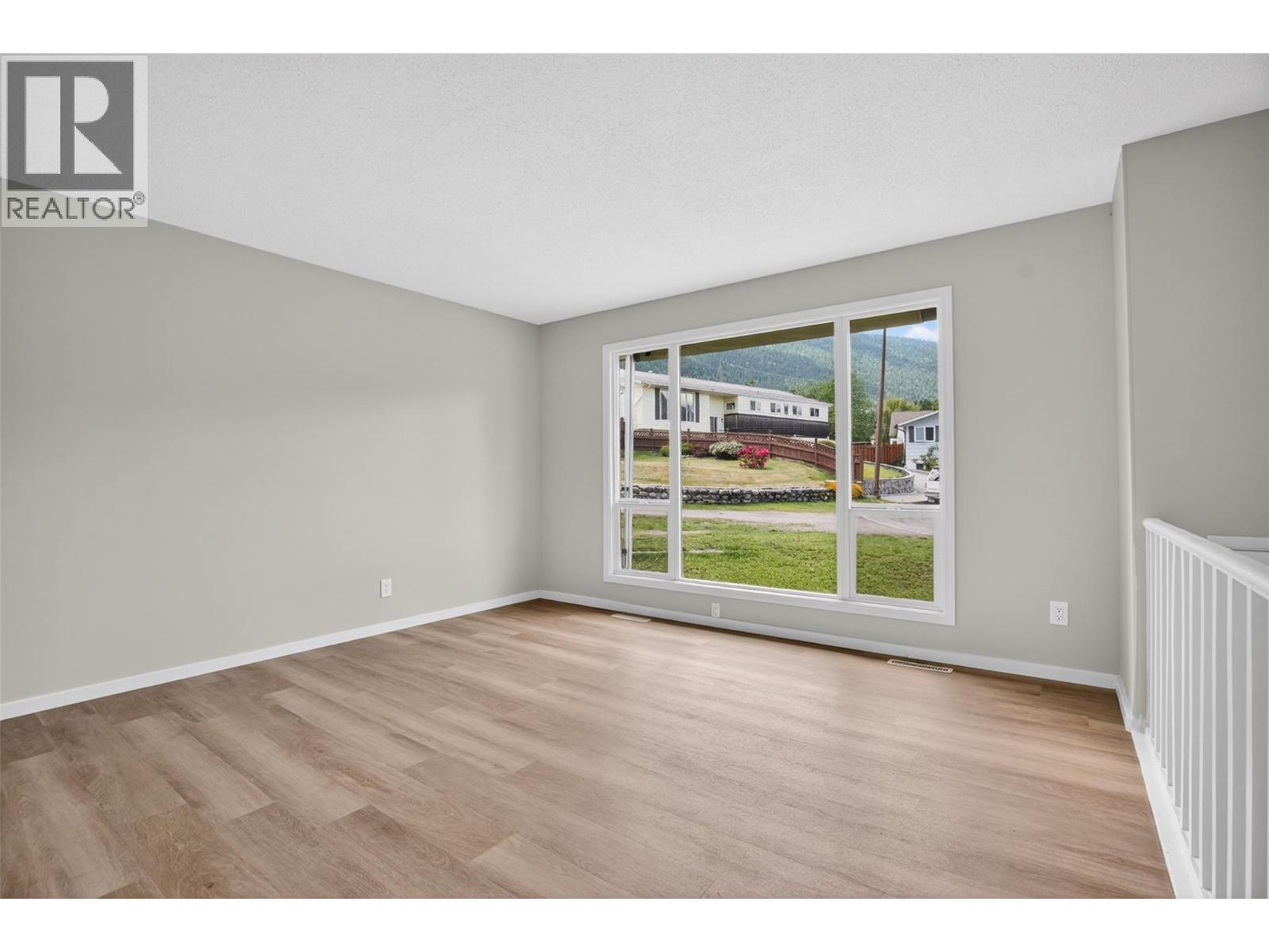 1708 Slocan Crescent, Nelson, BC