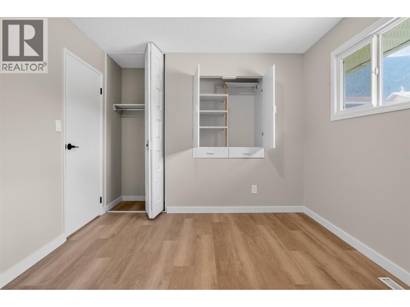 1708 Slocan Crescent, Nelson, BC