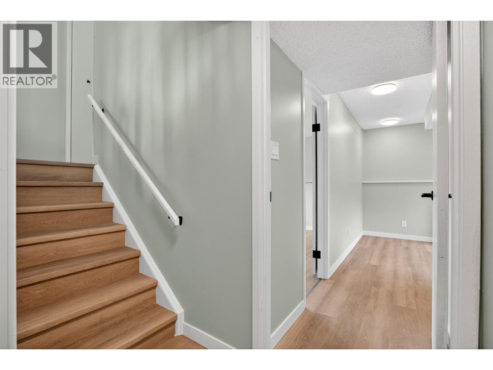 1708 Slocan Crescent, Nelson, BC