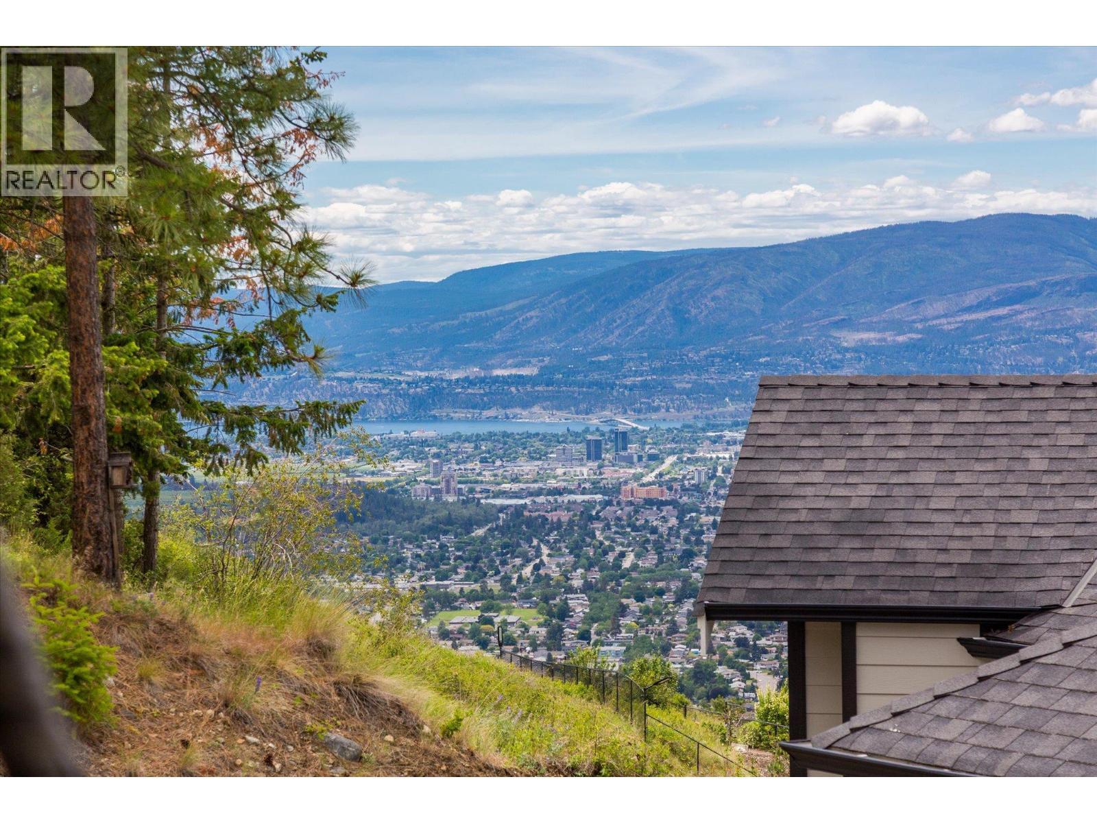 411 Prestwick Street, Kelowna, BC