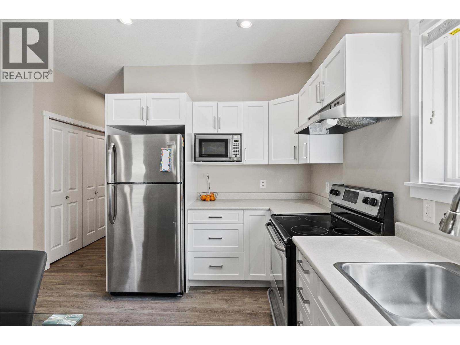 Suite - 411 Prestwick Street, Kelowna, BC