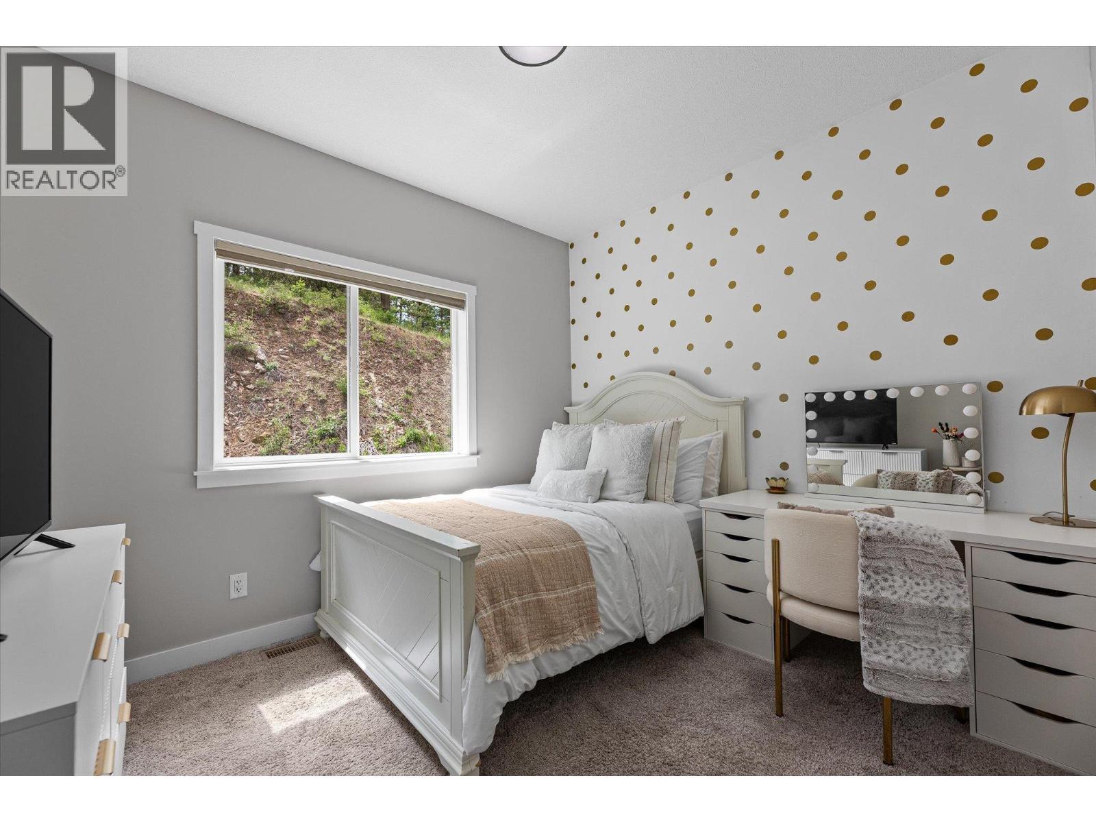 411 Prestwick Street, Kelowna, BC