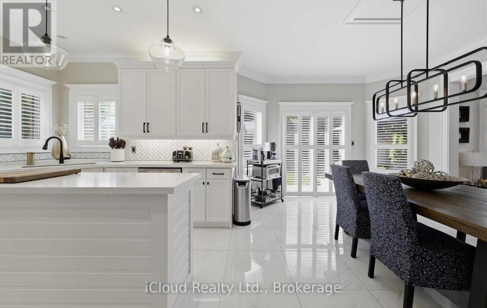 7 Gagnon Gate, Whitby, ON - Indoor