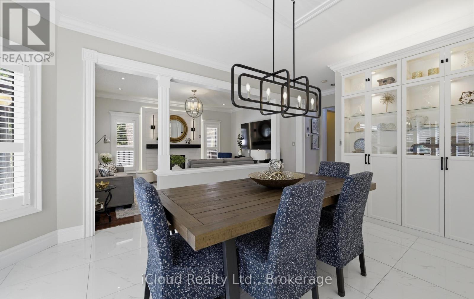 7 Gagnon Gate, Whitby, ON - Indoor Photo Showing Dining Room