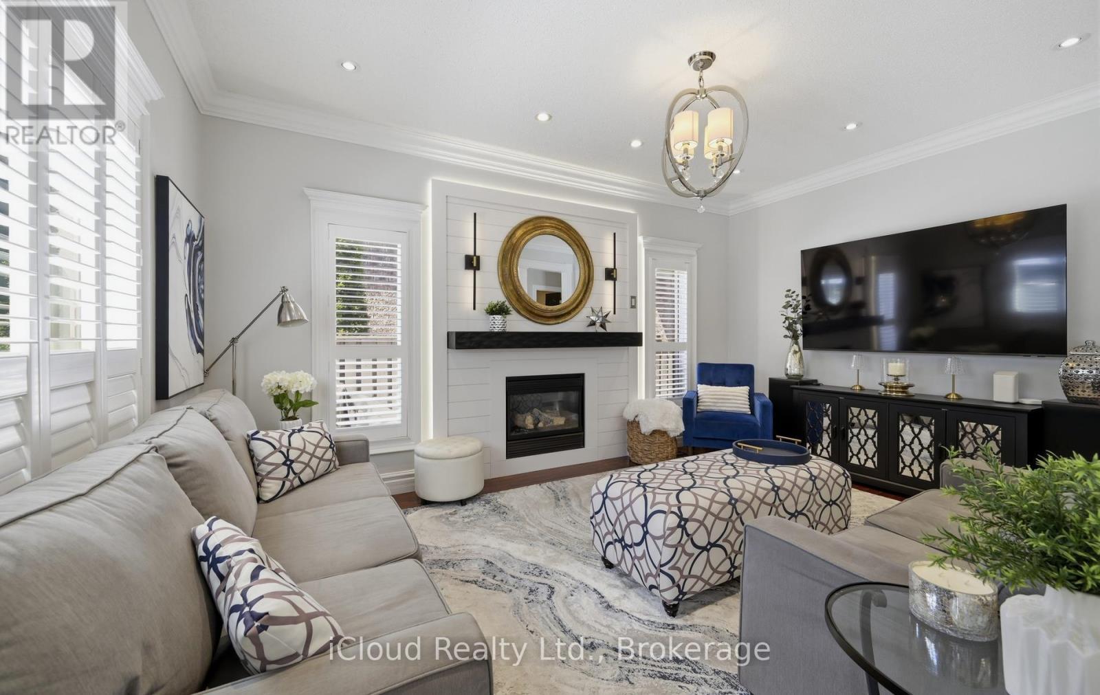 7 Gagnon Gate, Whitby, ON - Indoor Photo Showing Living Room With Fireplace
