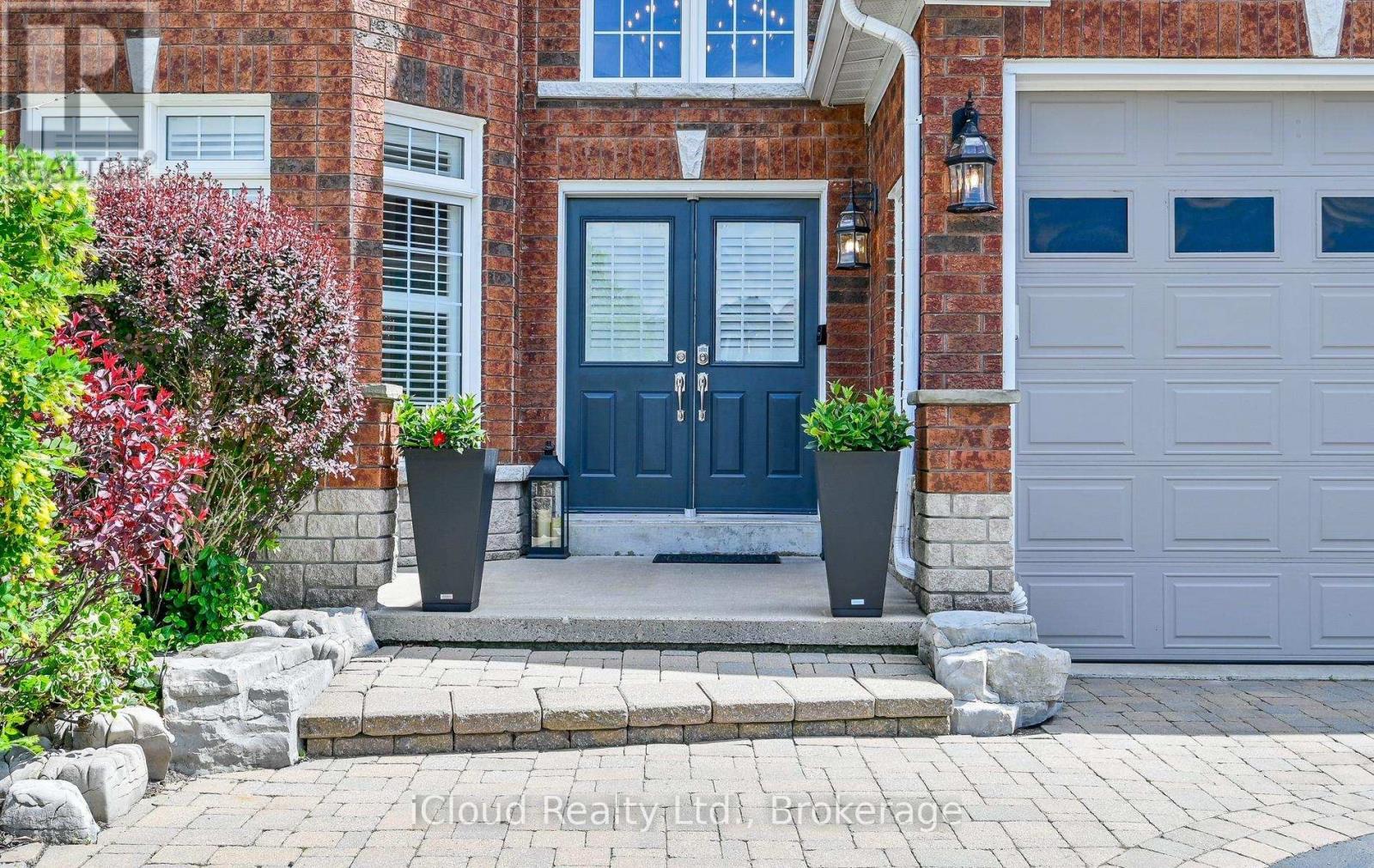 7 Gagnon Gate, Whitby, ON - Outdoor With Facade
