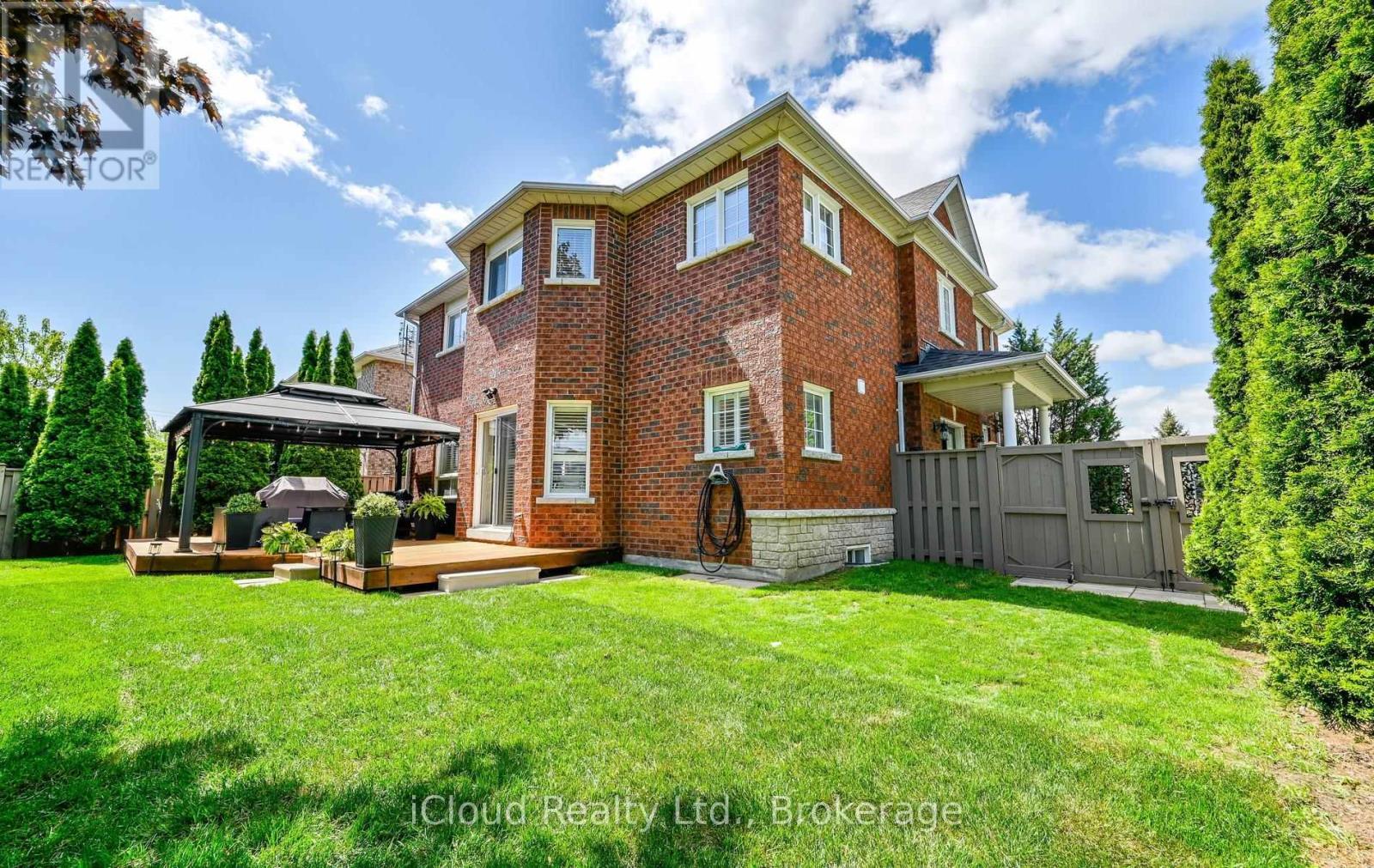7 Gagnon Gate, Whitby, ON - Outdoor