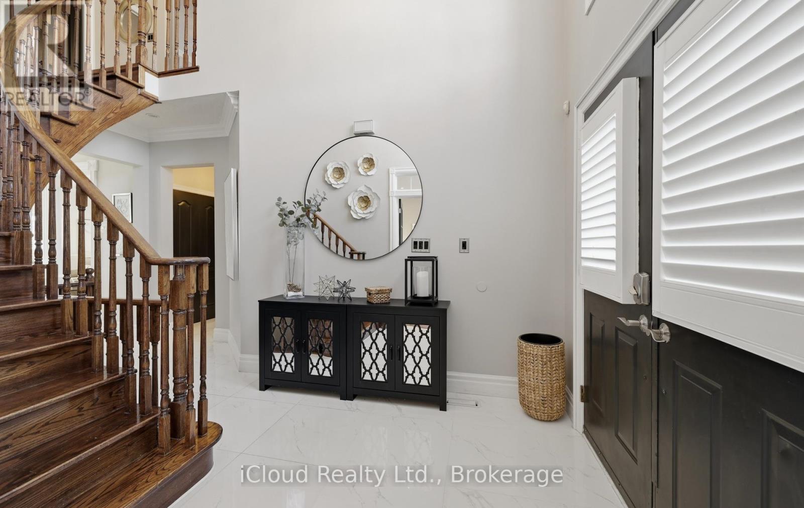7 Gagnon Gate, Whitby, ON - Indoor Photo Showing Other Room