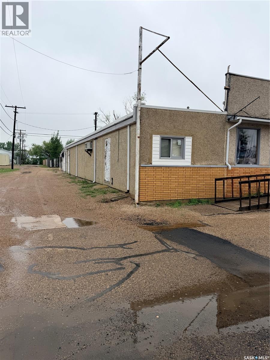 406 Martin Street, Burstall, SK