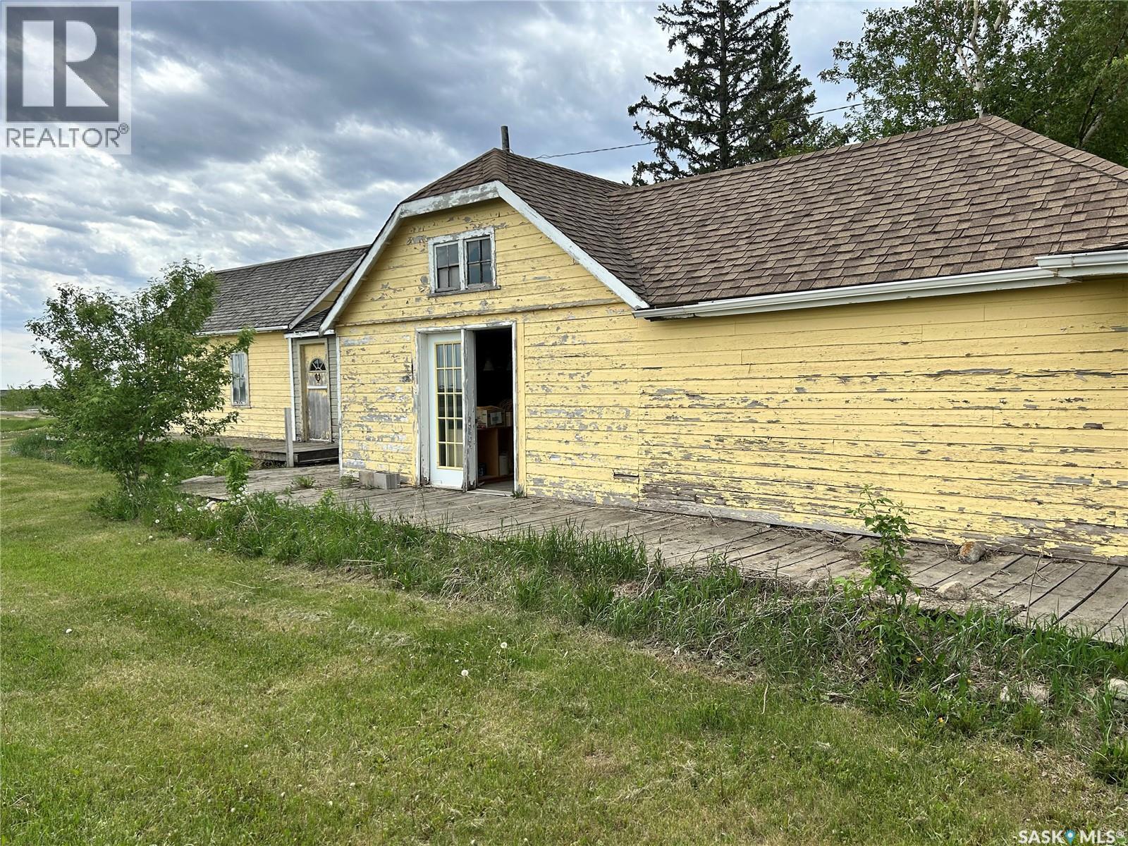 601 Colborne Avenue, Viscount, SK