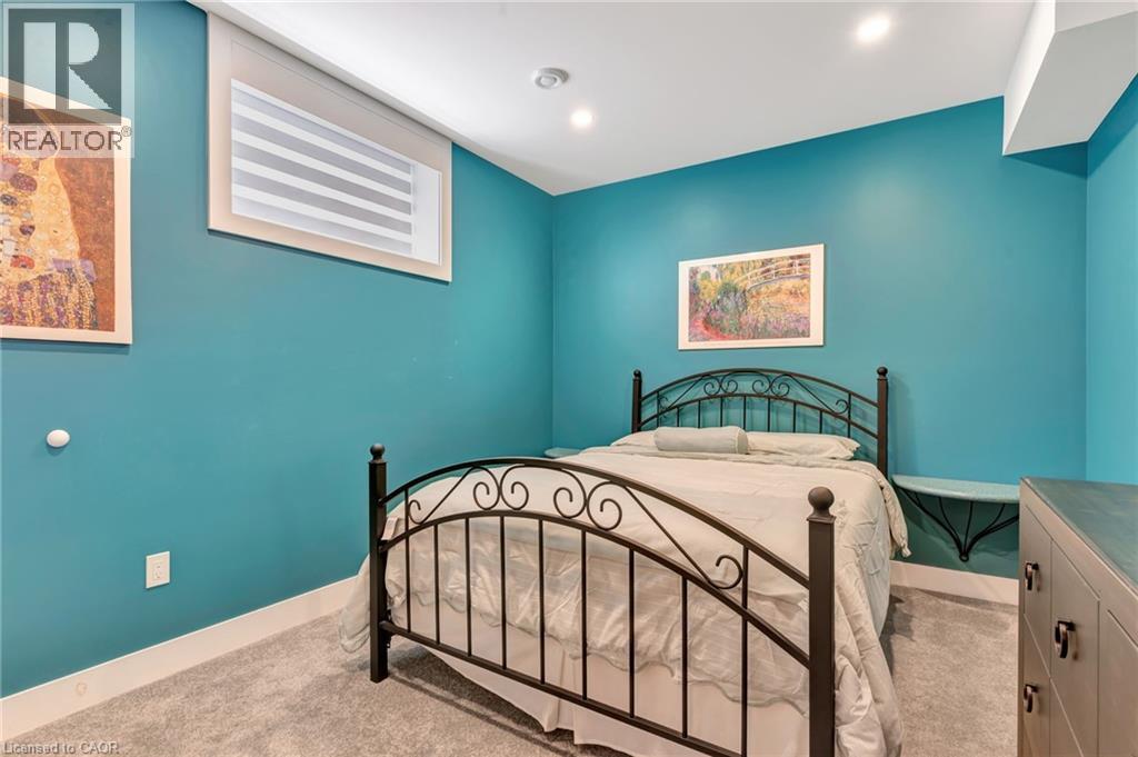 5 John Pound Road Unit# 22, Tillsonburg, ON - Indoor Photo Showing Bedroom