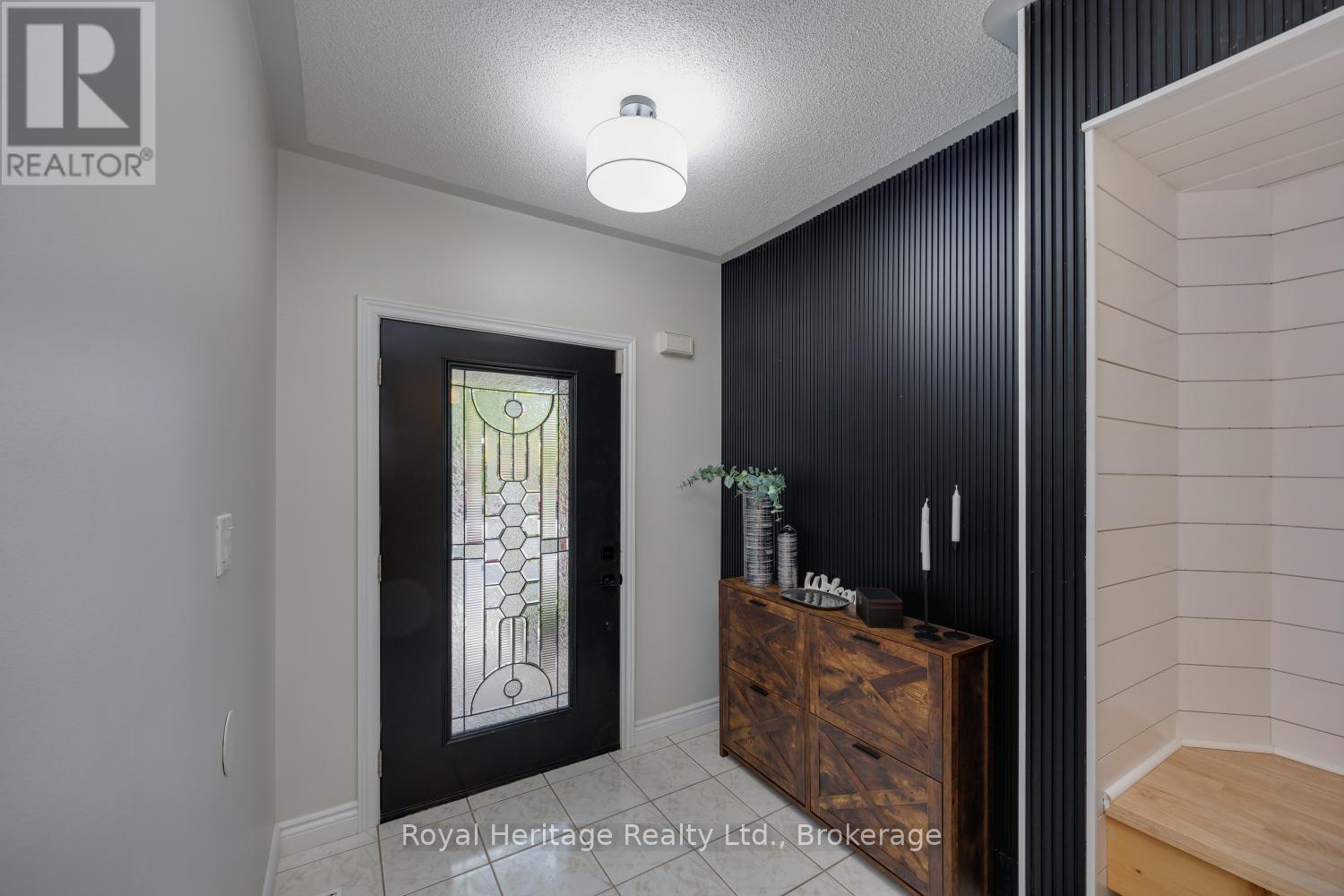 ENTRY - 16 Donald Wilson Street, Whitby (Rolling Acres), ON - Indoor Photo Showing Other Room