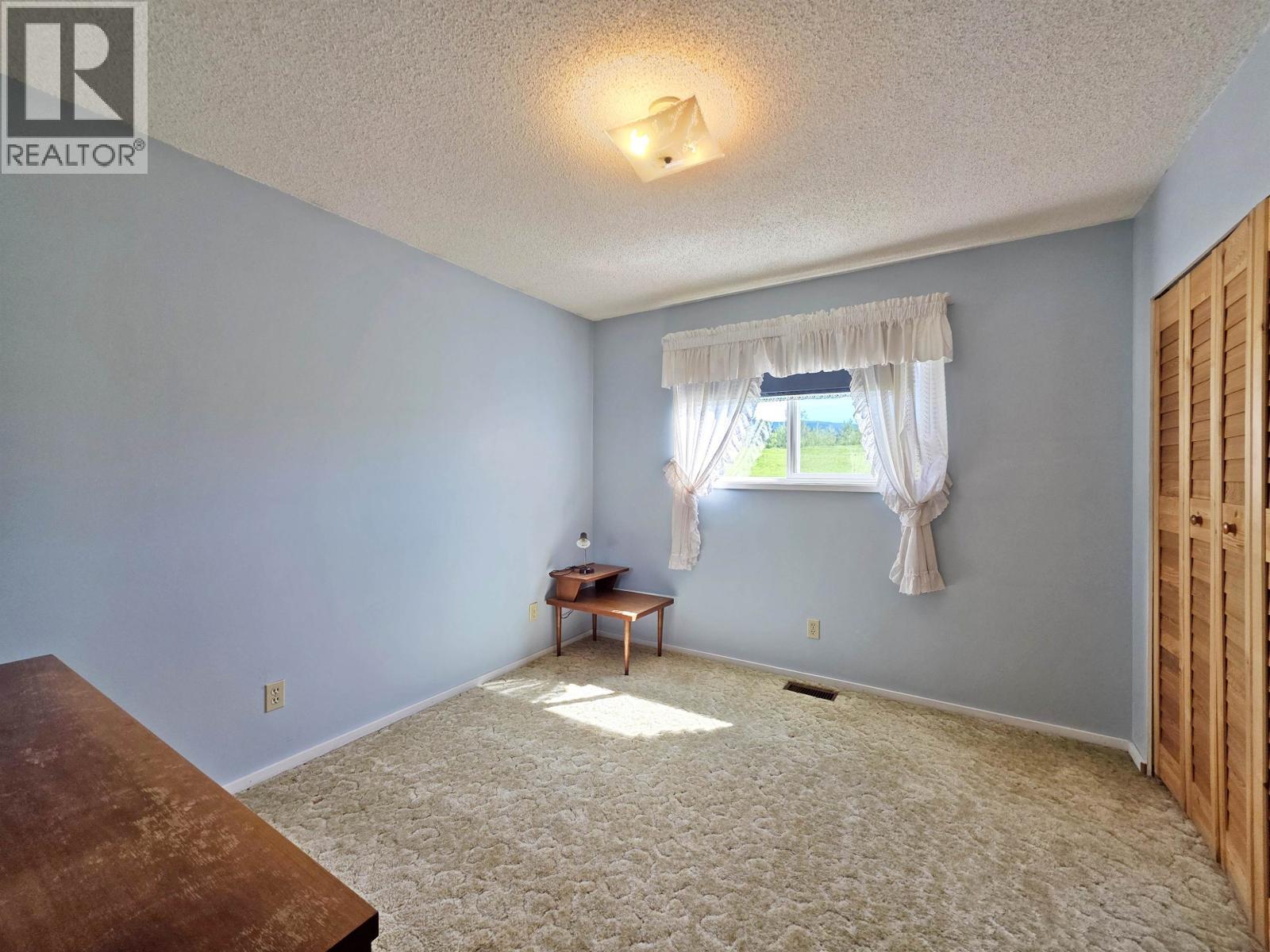 4667 Lund Road, Quesnel, BC - Indoor Photo Showing Other Room
