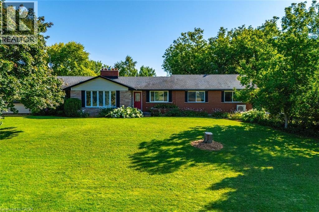 2172 Centre Road, Flamborough, ON - Outdoor