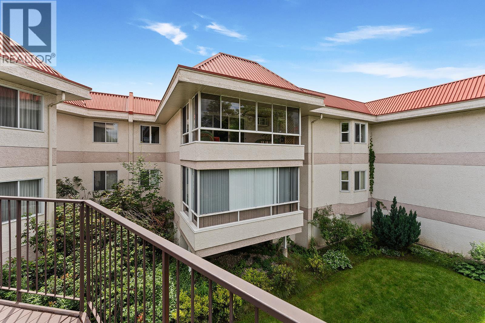 1534 Lawrence Avenue Unit# 304, Kelowna, BC - Outdoor