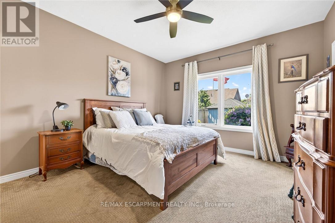 58 Postma Drive, Haldimand, ON - Indoor Photo Showing Bedroom