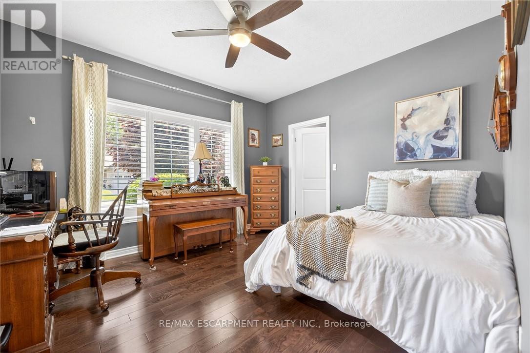 58 Postma Drive, Haldimand, ON - Indoor Photo Showing Bedroom