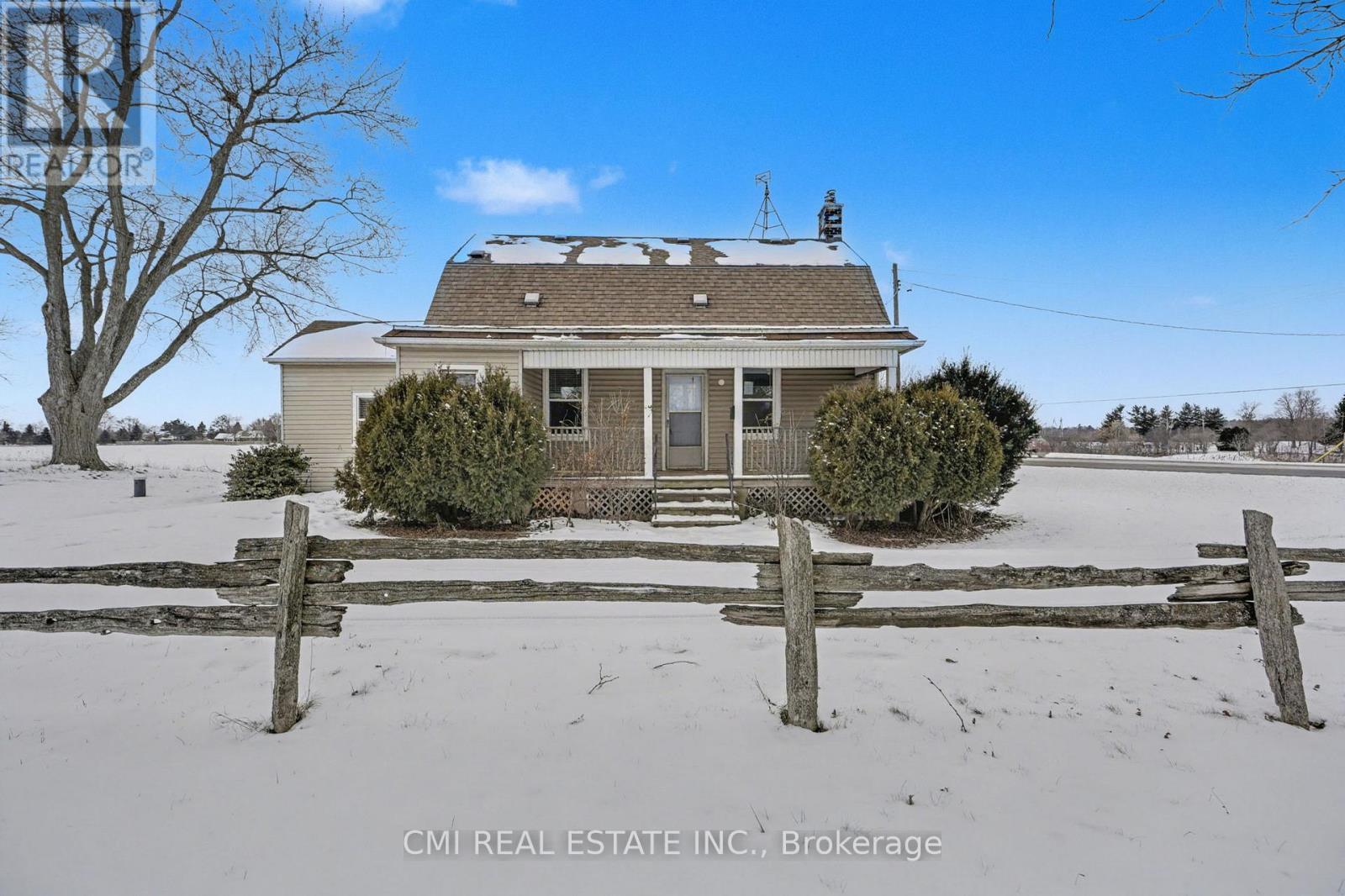 2546 Wilson Street, Hamilton, ON - Outdoor With View