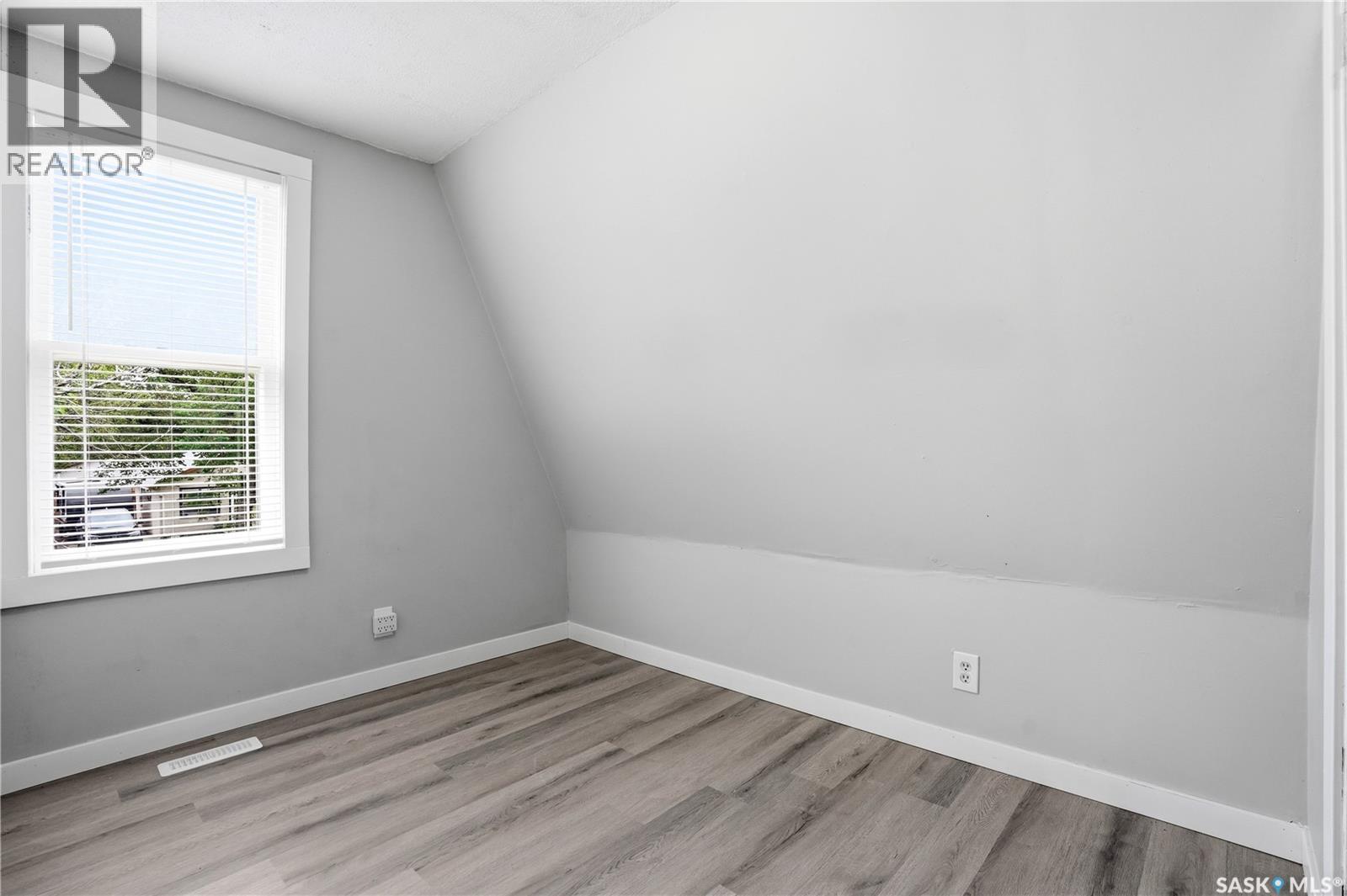 735 Wascana Street, Regina, SK - Indoor Photo Showing Other Room
