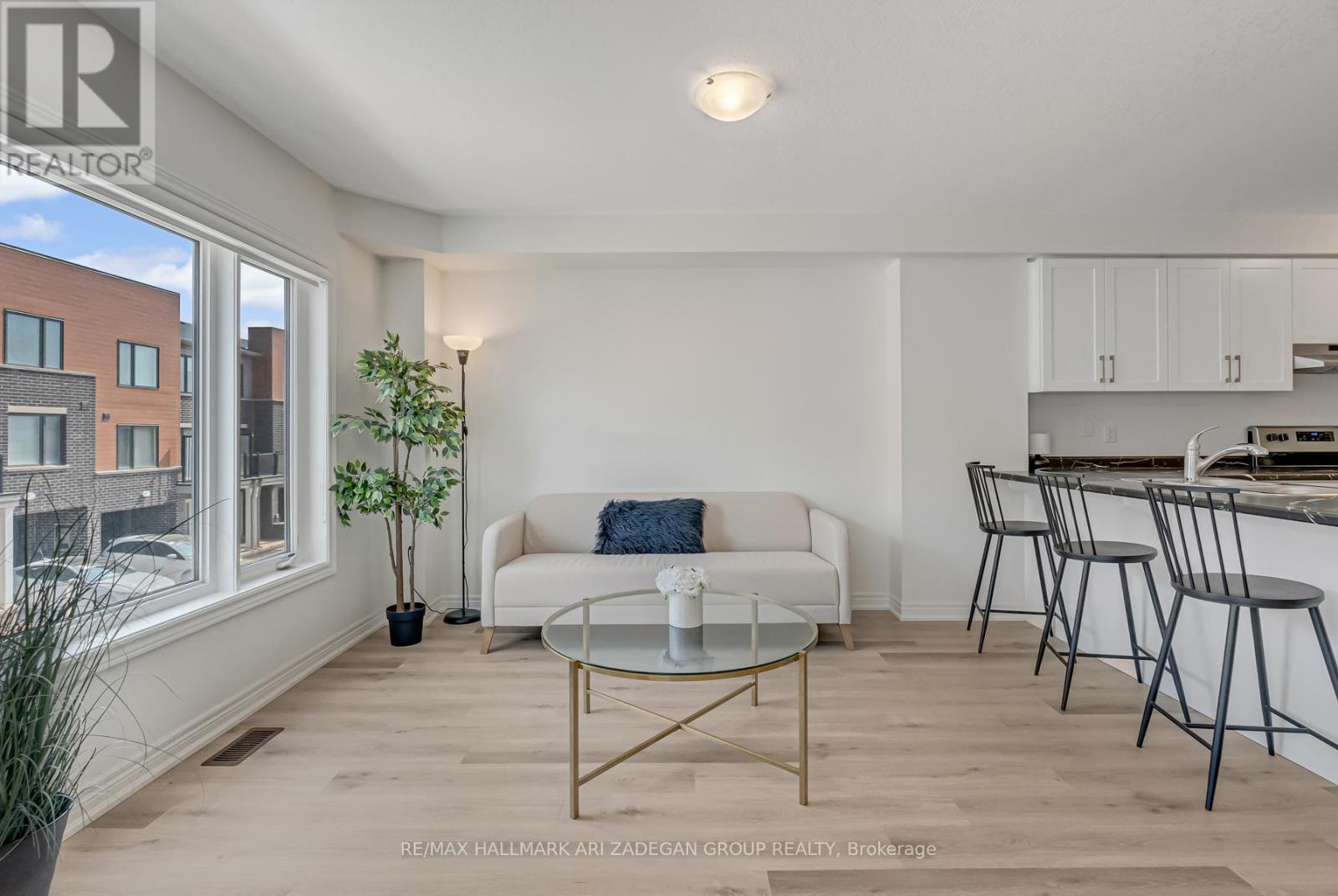 61 Dryden Lane, Hamilton, ON - Indoor