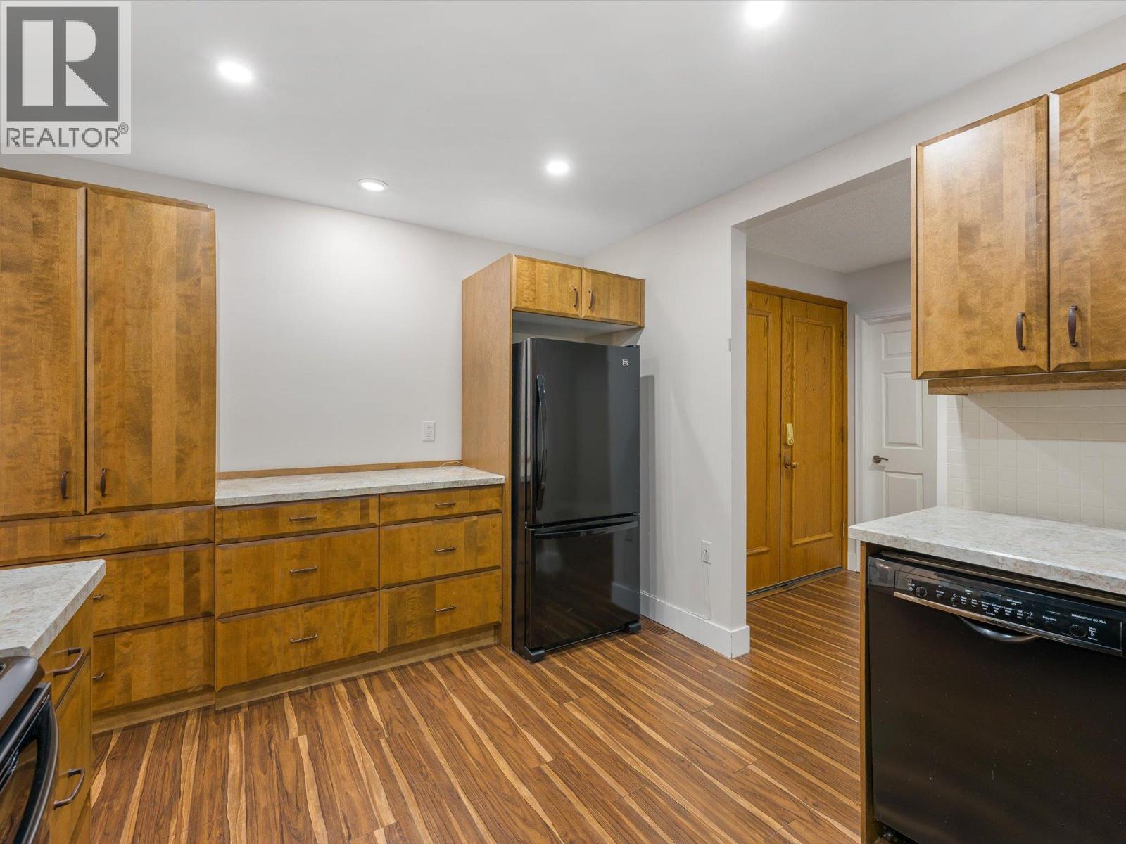 539 Sutherland Avenue Unit# 106, Kelowna, BC - Indoor Photo Showing Other Room