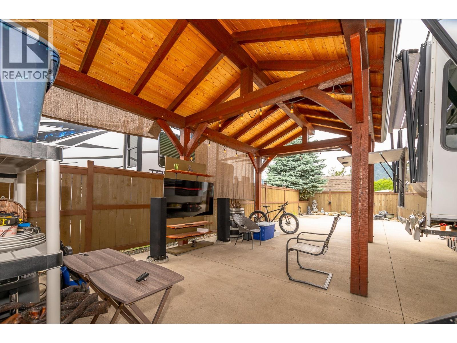 1383 Silver Sands Road Unit# 109, Sicamous, BC