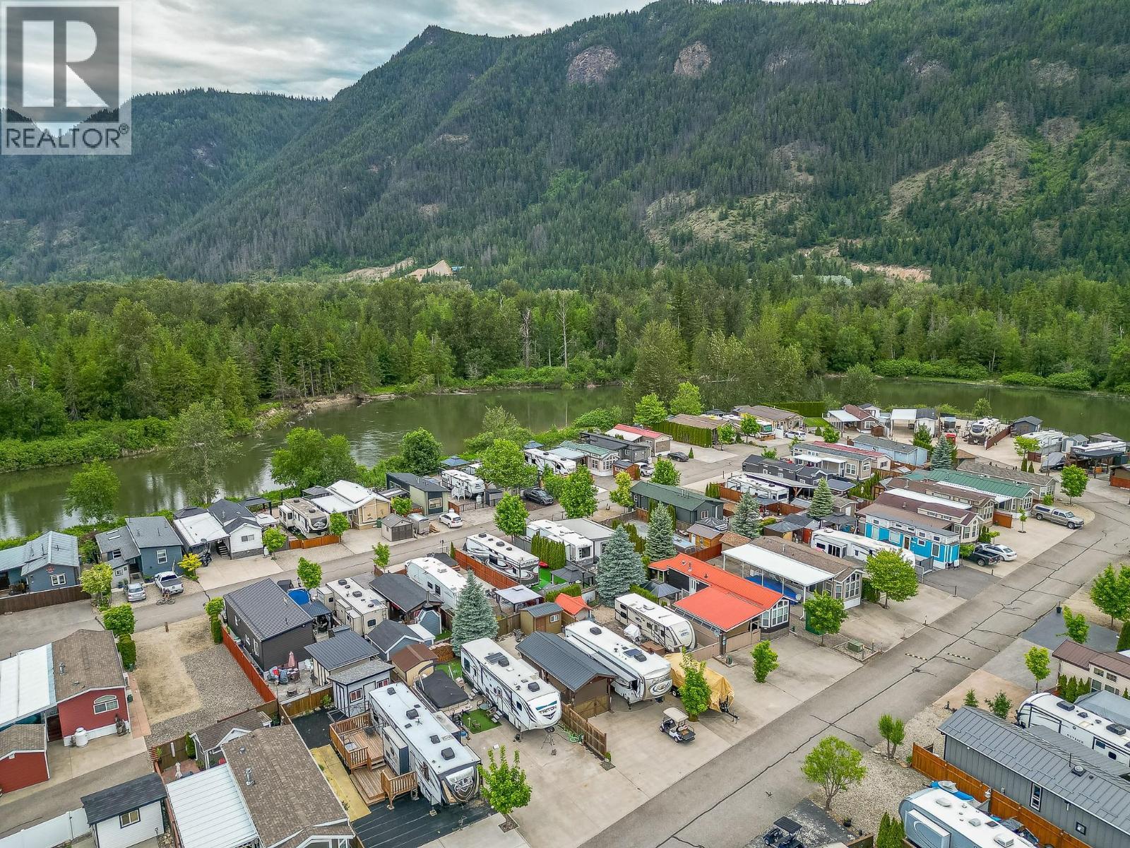 1383 Silver Sands Road Unit# 109, Sicamous, BC