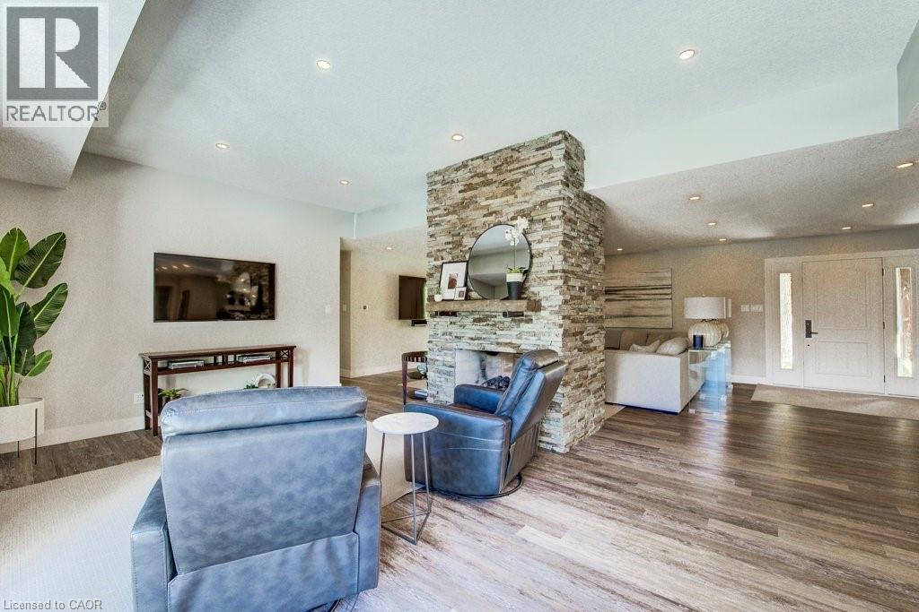 345 Old Stone Road, Waterloo, ON