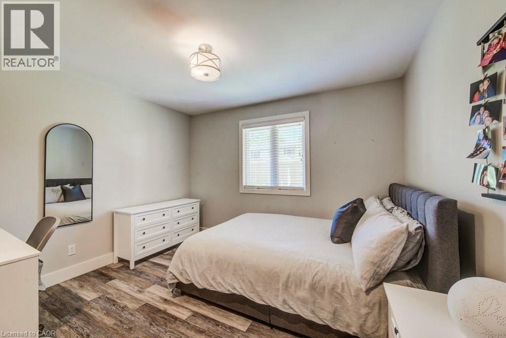 345 Old Stone Road, Waterloo, ON