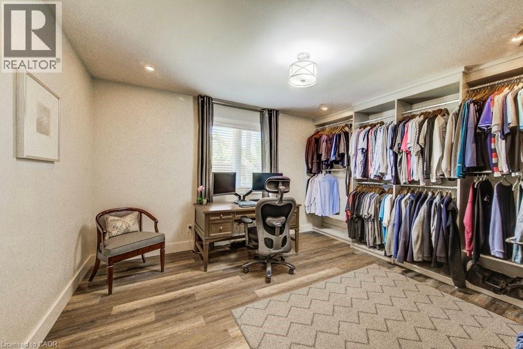 345 Old Stone Road, Waterloo, ON