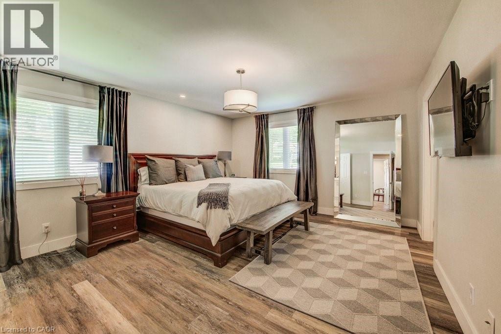 345 Old Stone Road, Waterloo, ON