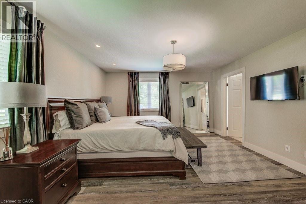 345 Old Stone Road, Waterloo, ON
