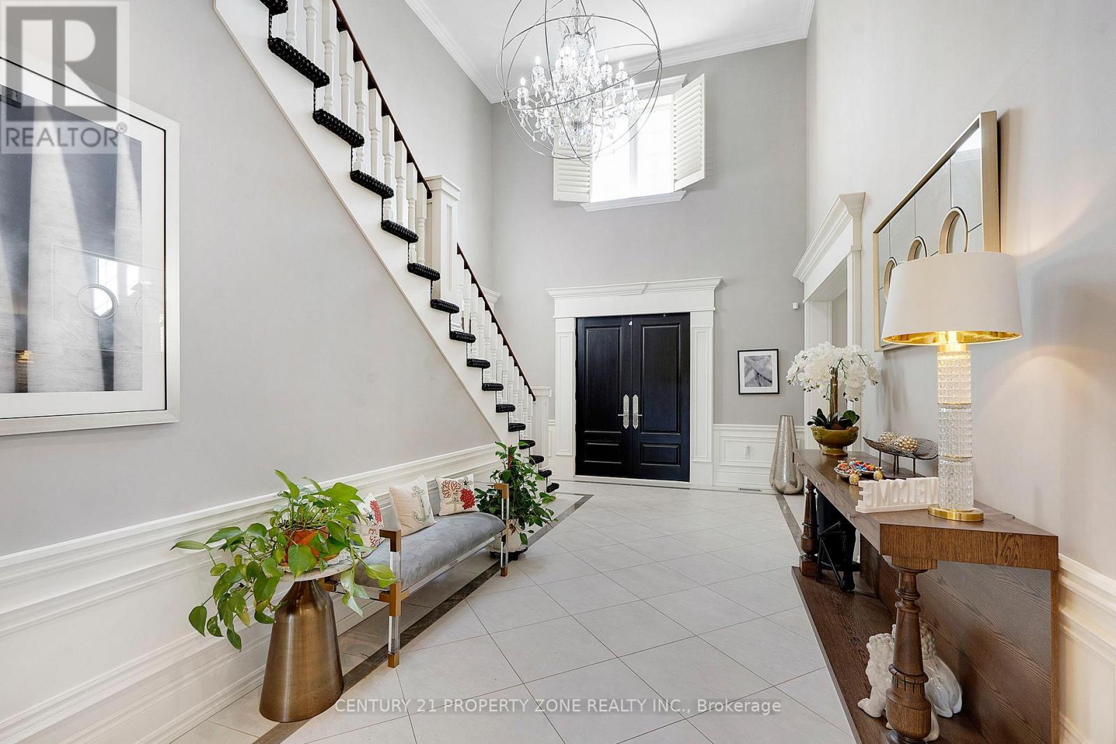6195 Milburough Line, Burlington, ON - Indoor Photo Showing Other Room