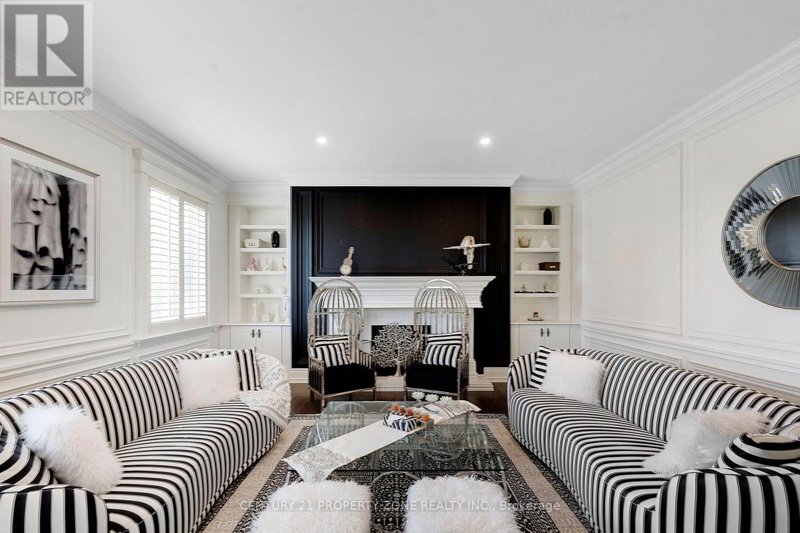 6195 Milburough Line, Burlington, ON - Indoor