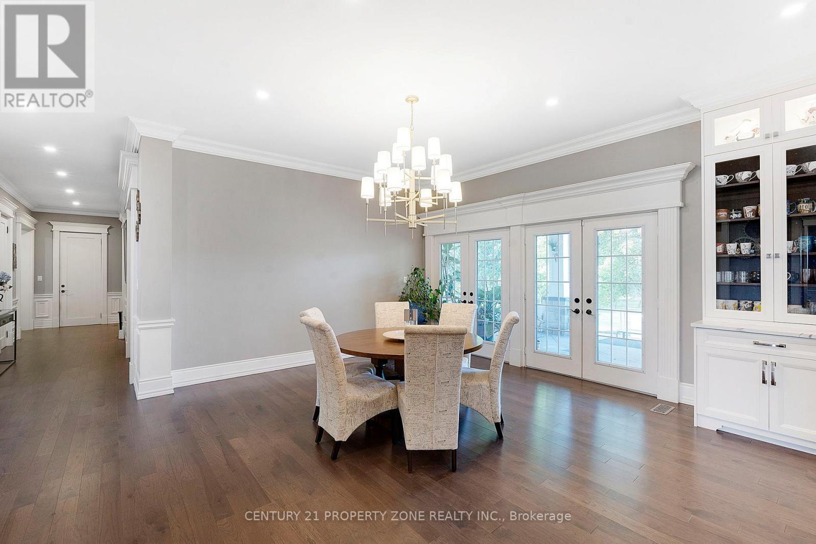 6195 Milburough Line, Burlington, ON - Indoor Photo Showing Dining Room